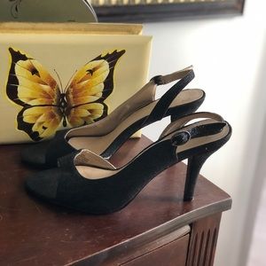 A bit worn but still look great in photos.